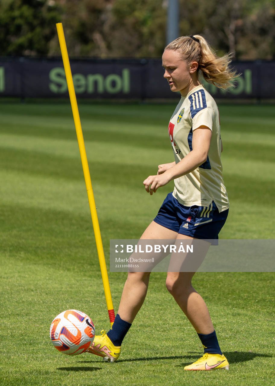 Matilda Vinberg of the Swedish women's national football