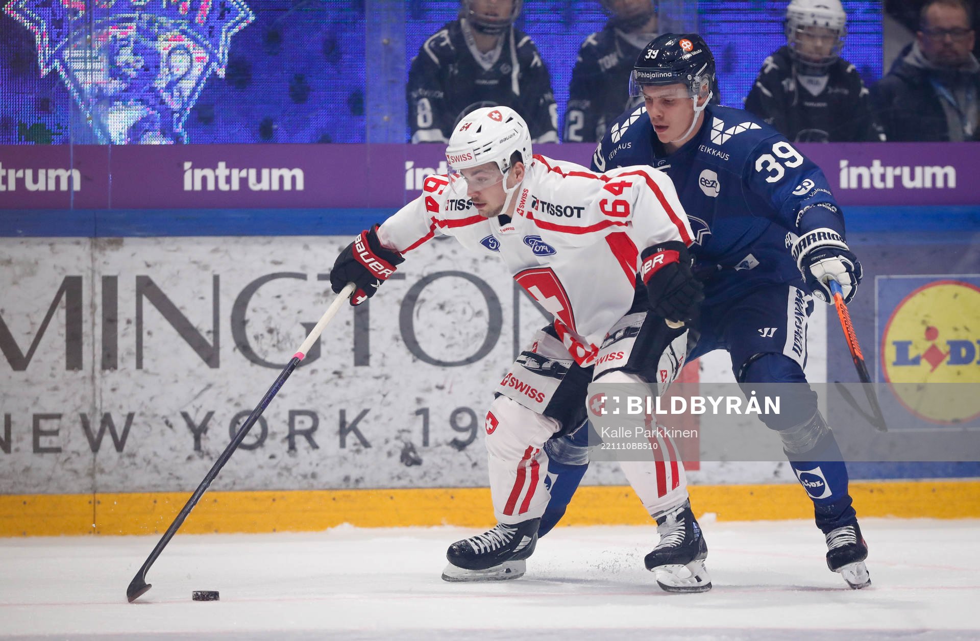 Marco Müller of Switzerland and Waltteri Merelä of Finland
