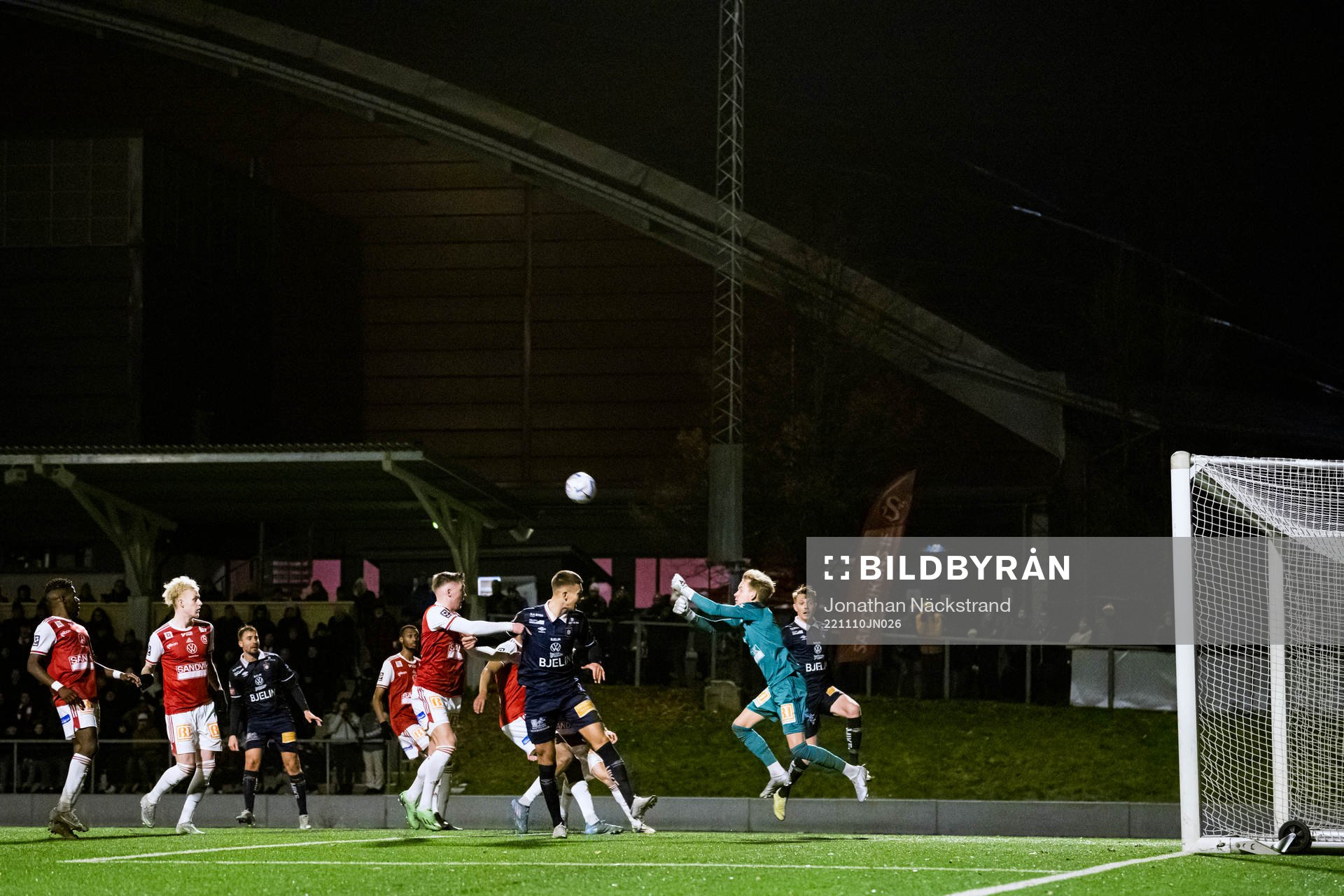 Sandvikens målvakt Hannes Sveijer