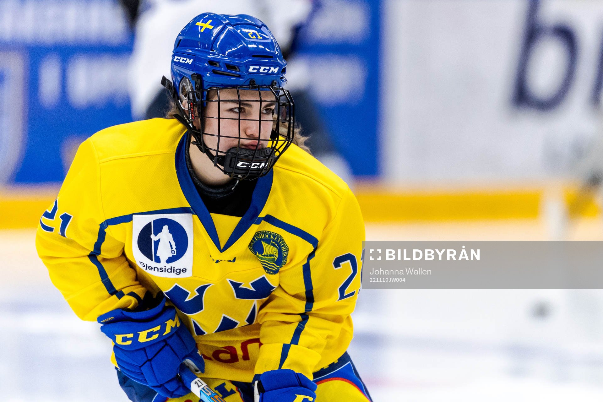 Sveriges Emma Rehn värmer upp