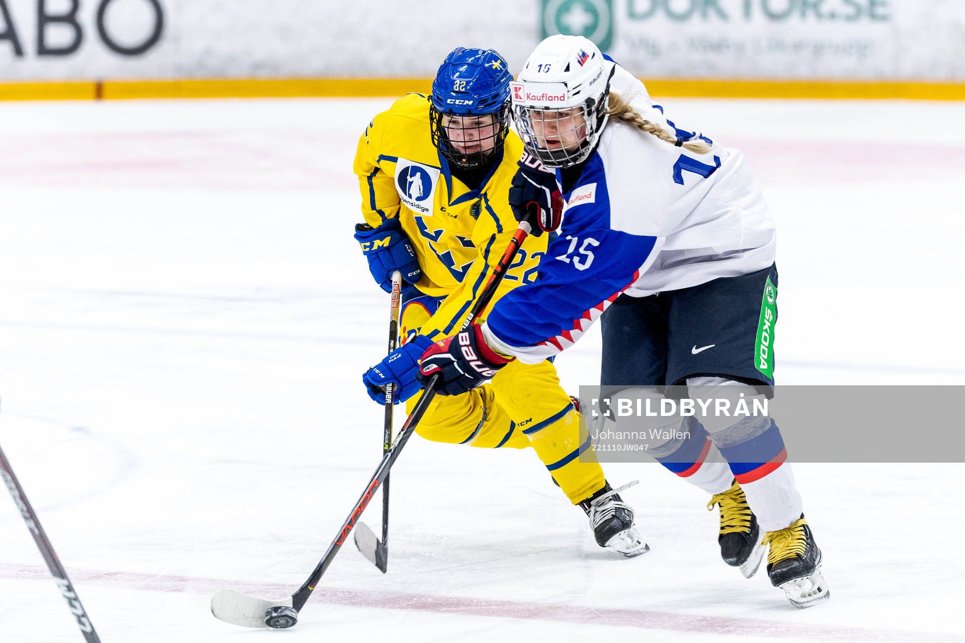 Sveriges Sara Lindqvist och Slovakiens Ema Lackova