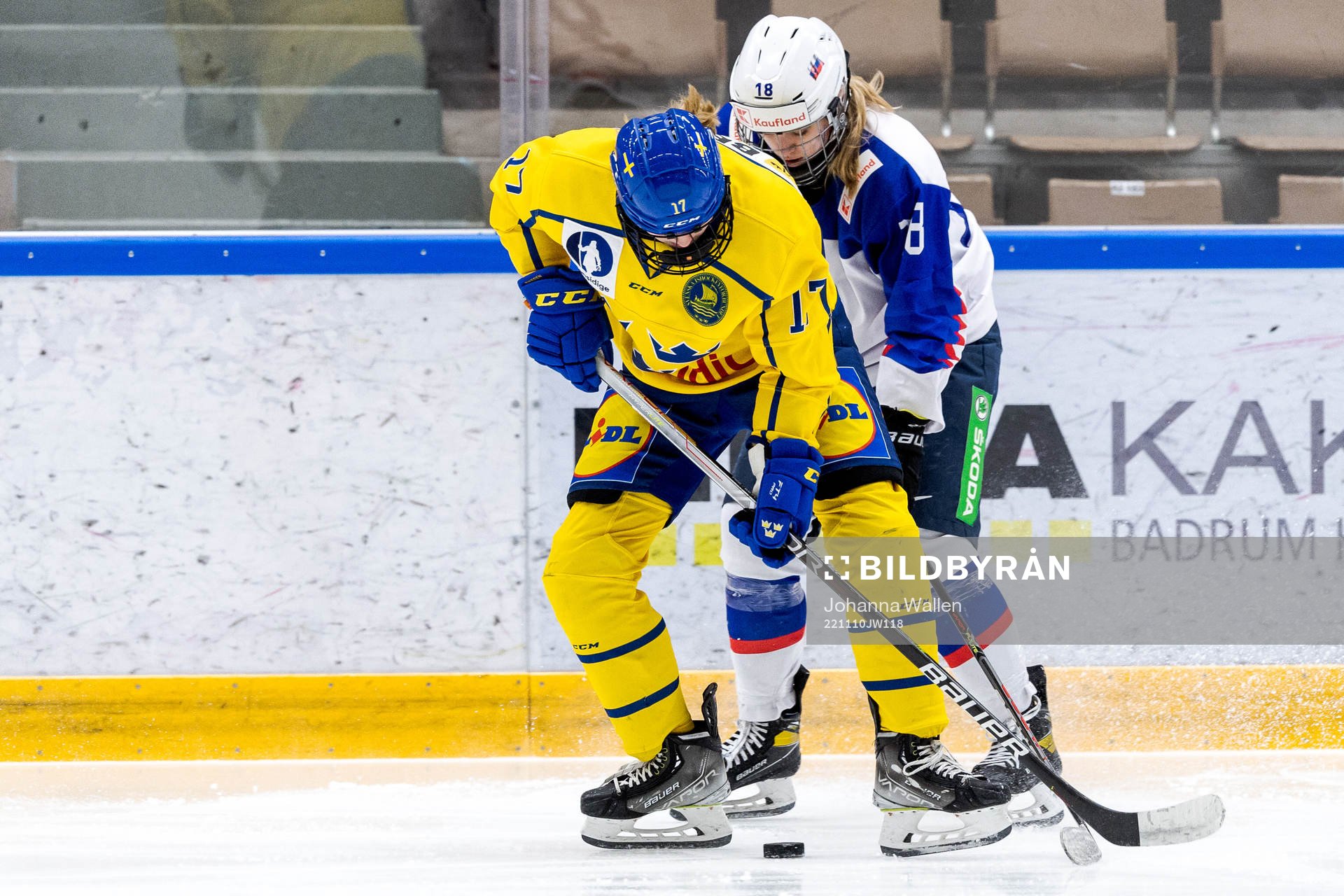 Sveriges Anna Brenkle och Slovakiens Ema Tothova