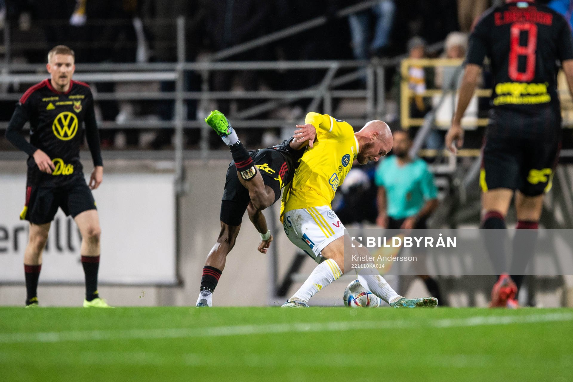Östersunds Chovanie Amatkarijo och Falkenbergs FFs