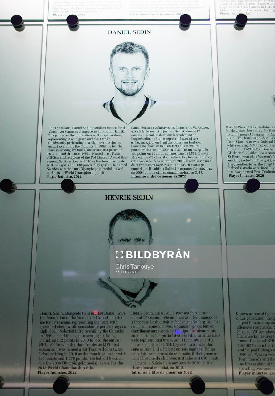 Daniel Sedin and Henrik Sedin’s plaques