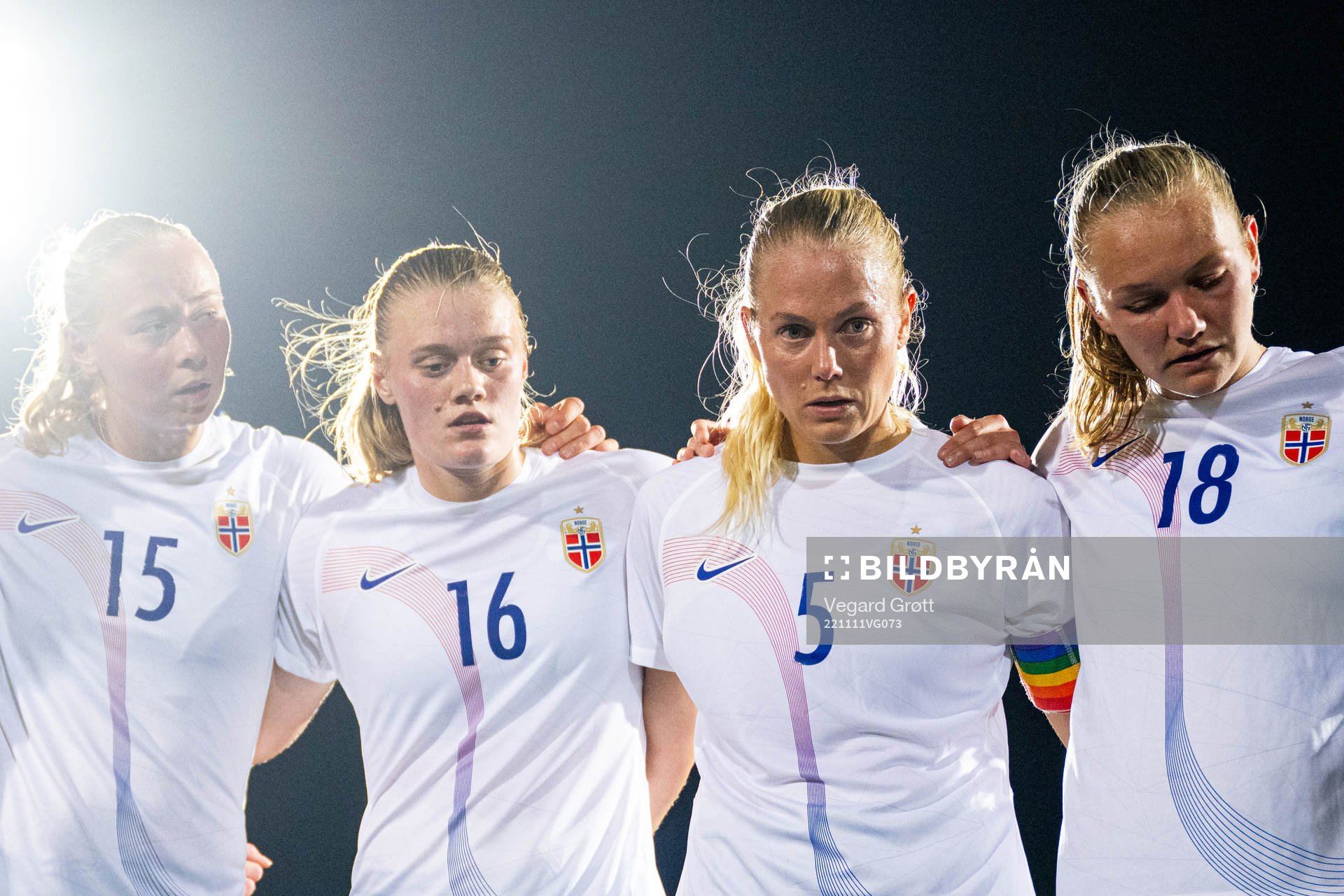Sara Hørte, Mathilde Harviken, Guro Bergsvand and Frida