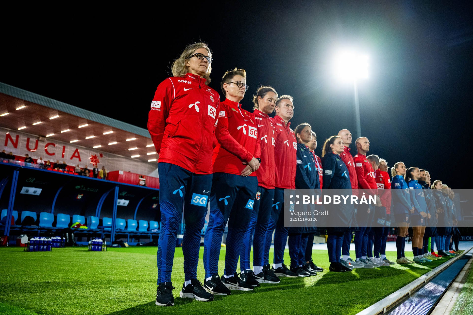 Hege Riise, head coach, Monica Knudsen, assistant coach,