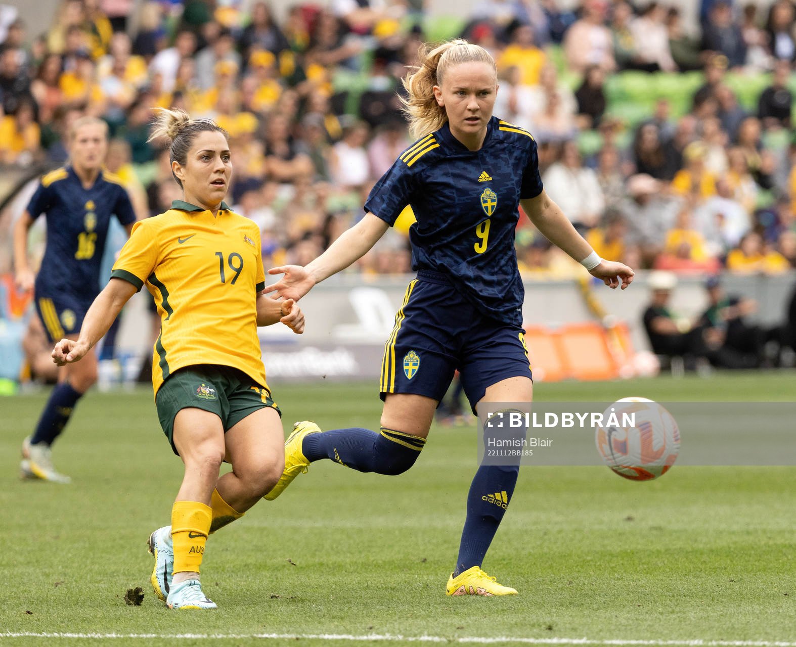 Matilda Vinberg of Sweden and Katrina Gorry of Australia