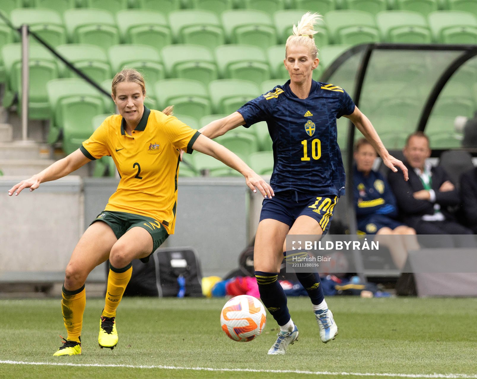 Sofia Jakobsson of Sweden and Courtney Nevin of Australia during the women's international friendly football match between Australia and Sweden on November 12, 2022 in Melbourne.