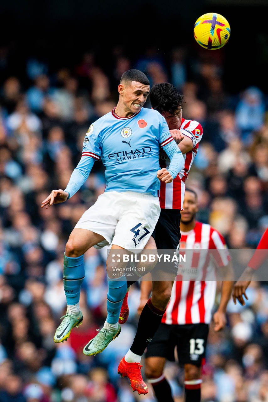 Phil Foden of Manchester City and Christian Nørgaard of