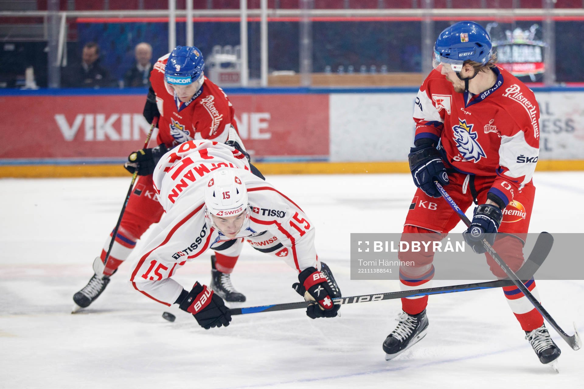Gregory Hofmann of Switzerland and David Sklenicka of Czech