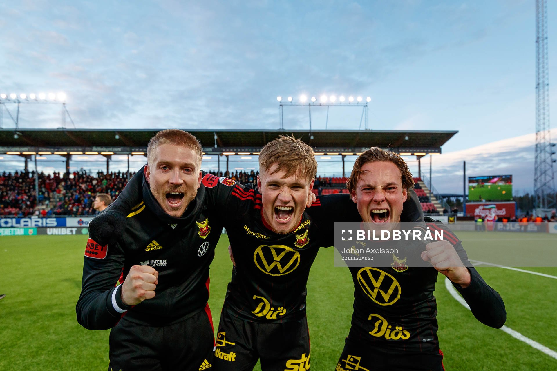 Östersunds Simon Kroon, Sebastian Karlsson Grach och Cesar