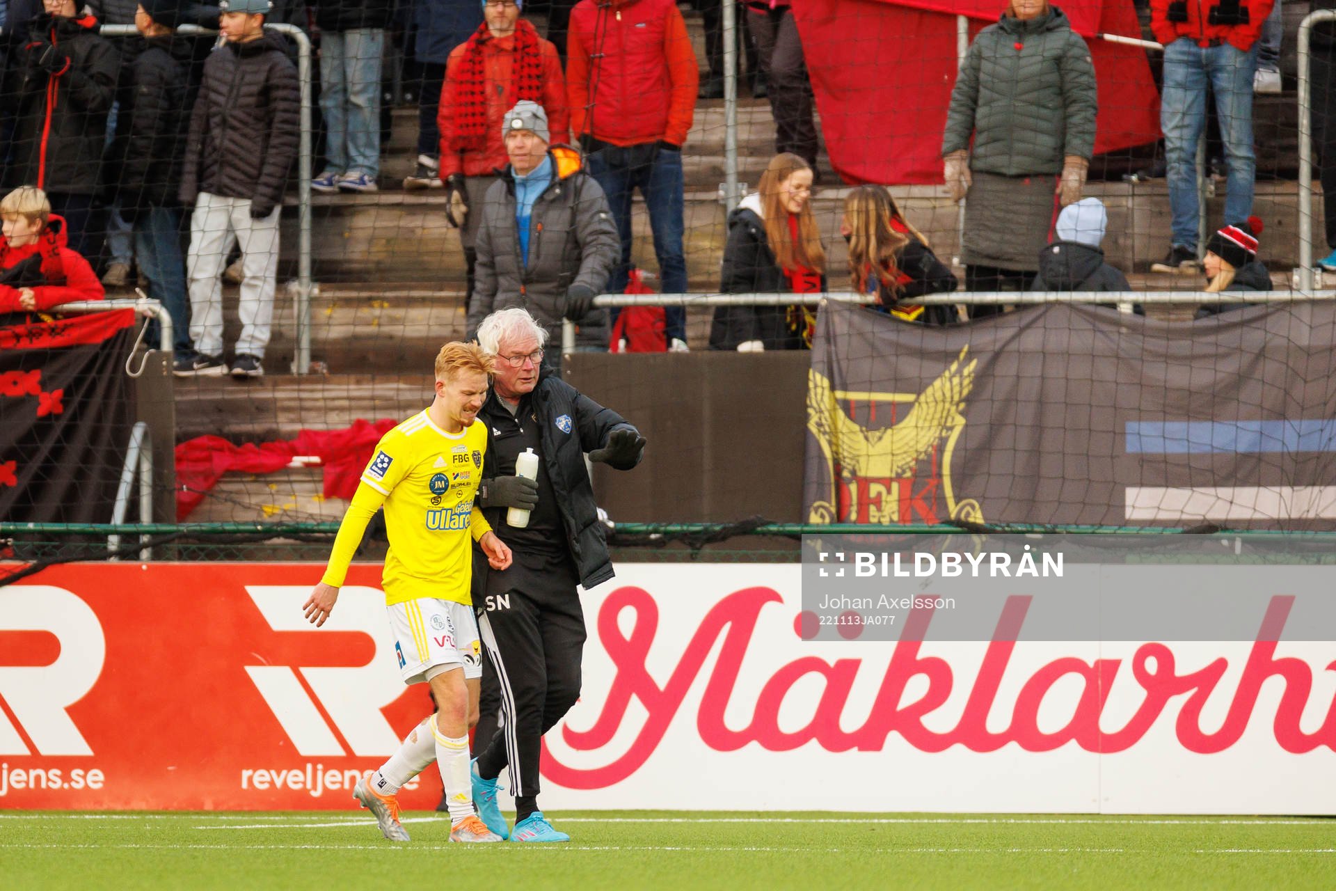 Falkenbergs Linus Borgström  utgår skadad