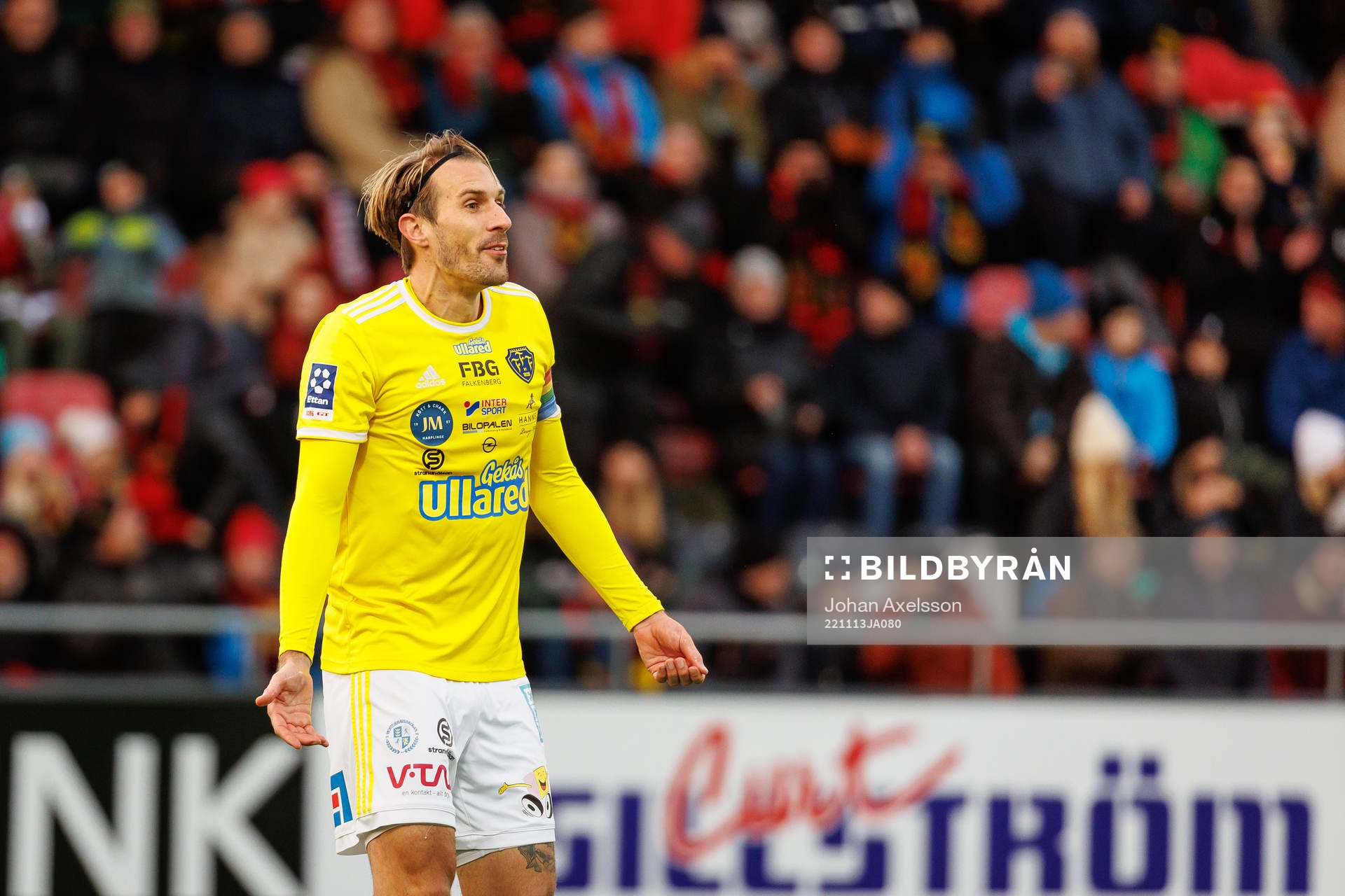 Falkenbergs Tobias Karlsson reagerar