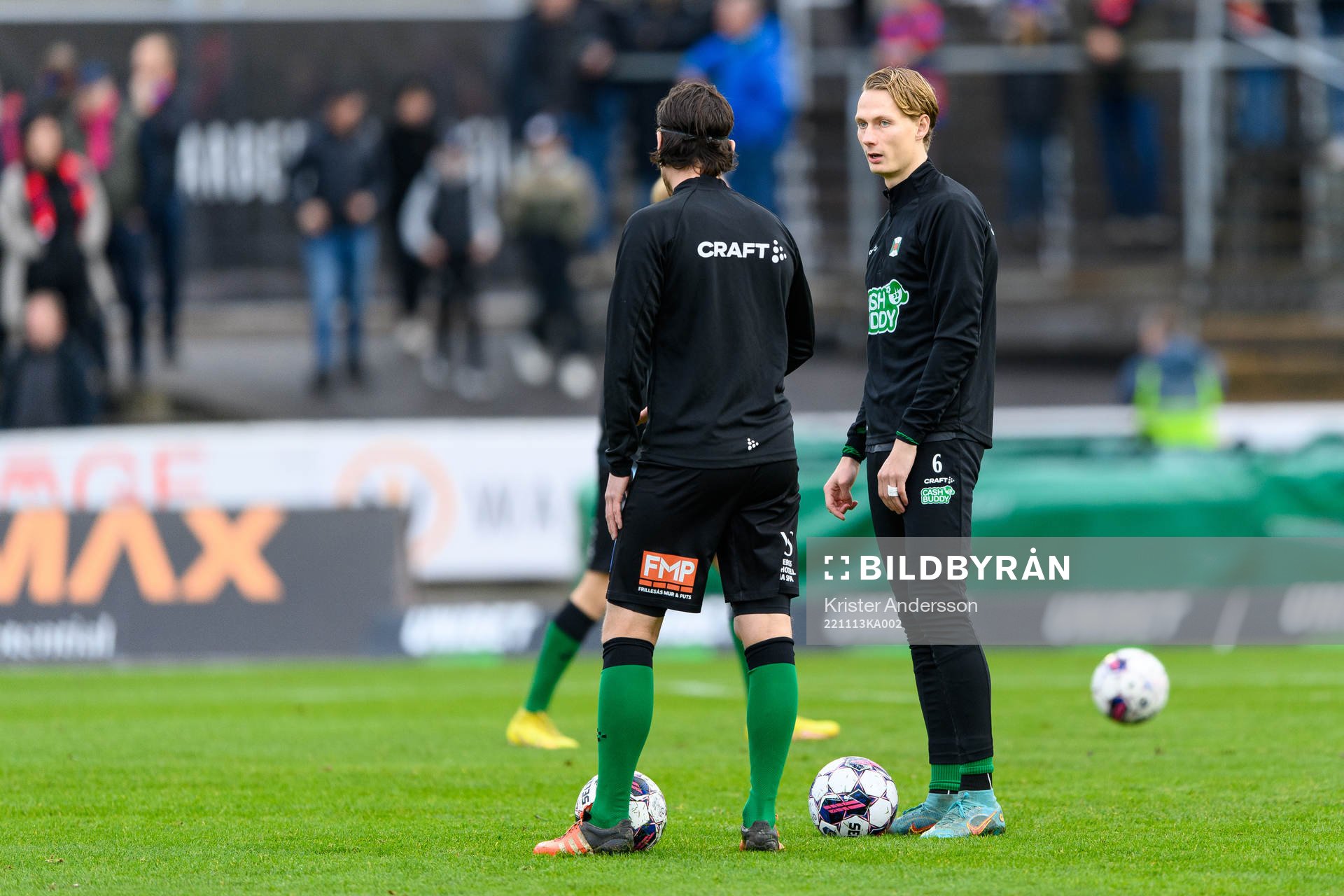 Varbergs Alexander Johansson före fotbollsmatchen i kvalet