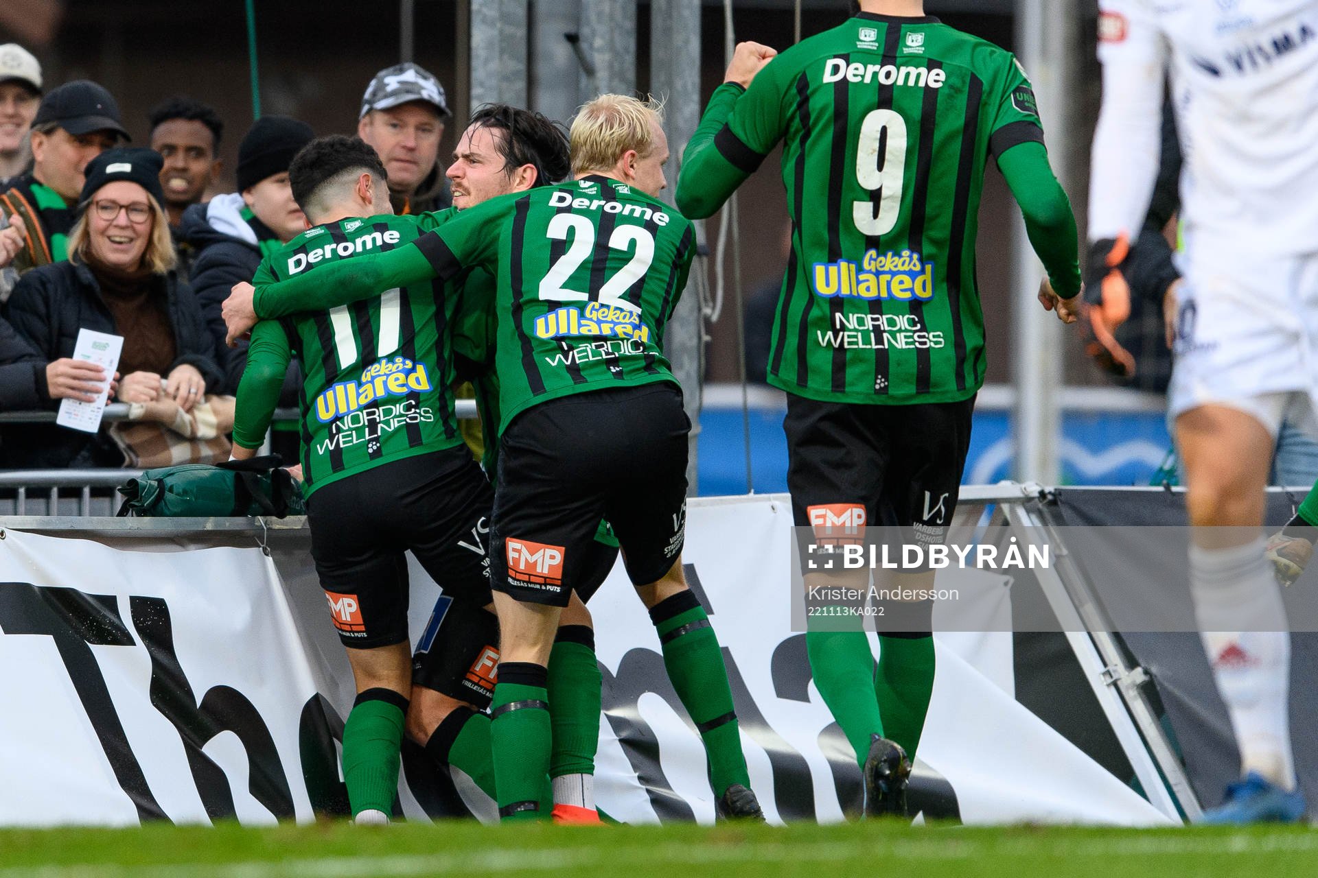 Varbergs spelare jublar
