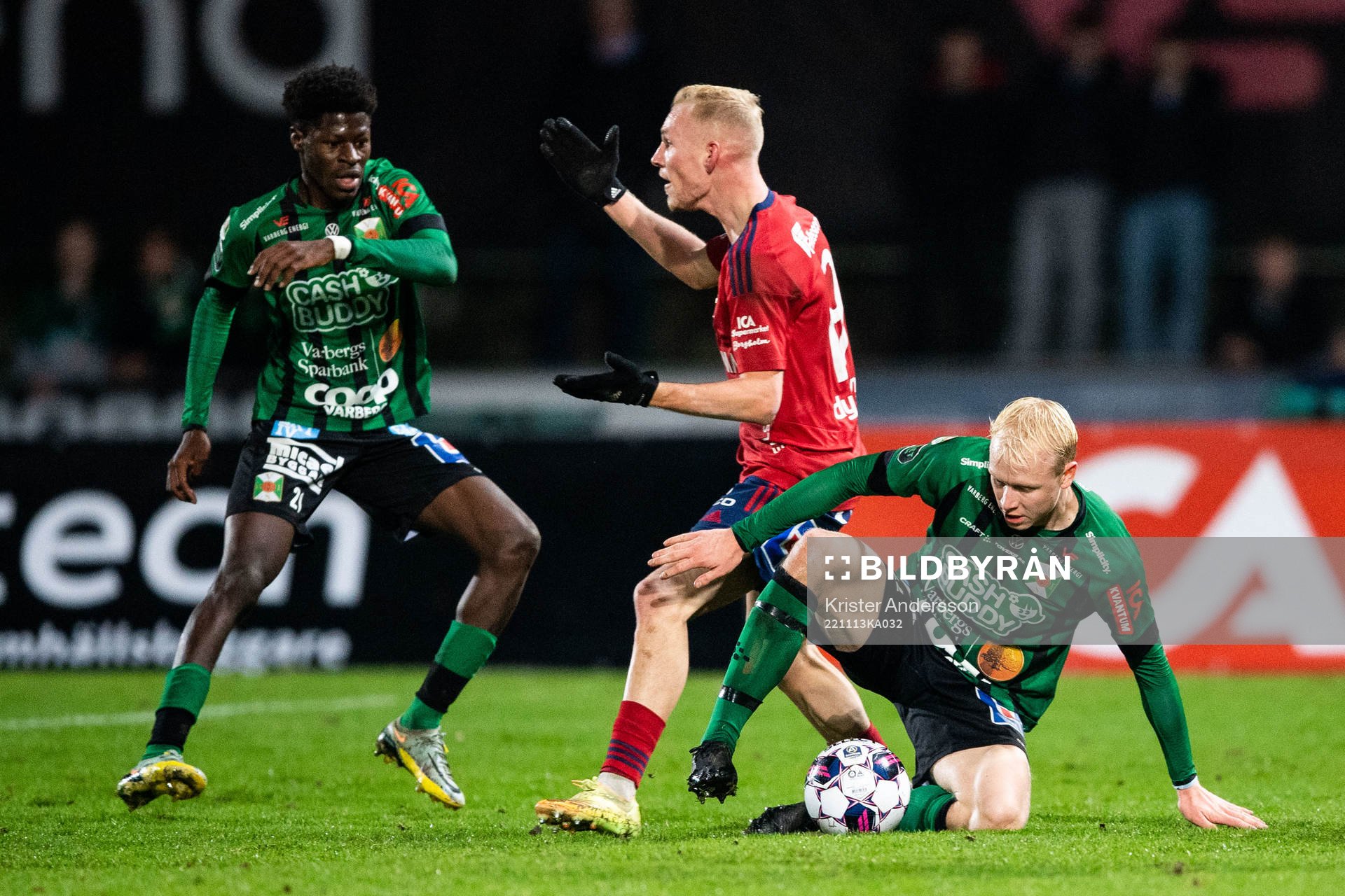 Varbergs Filipe Sisse och Andre Boman mot Östers Adam