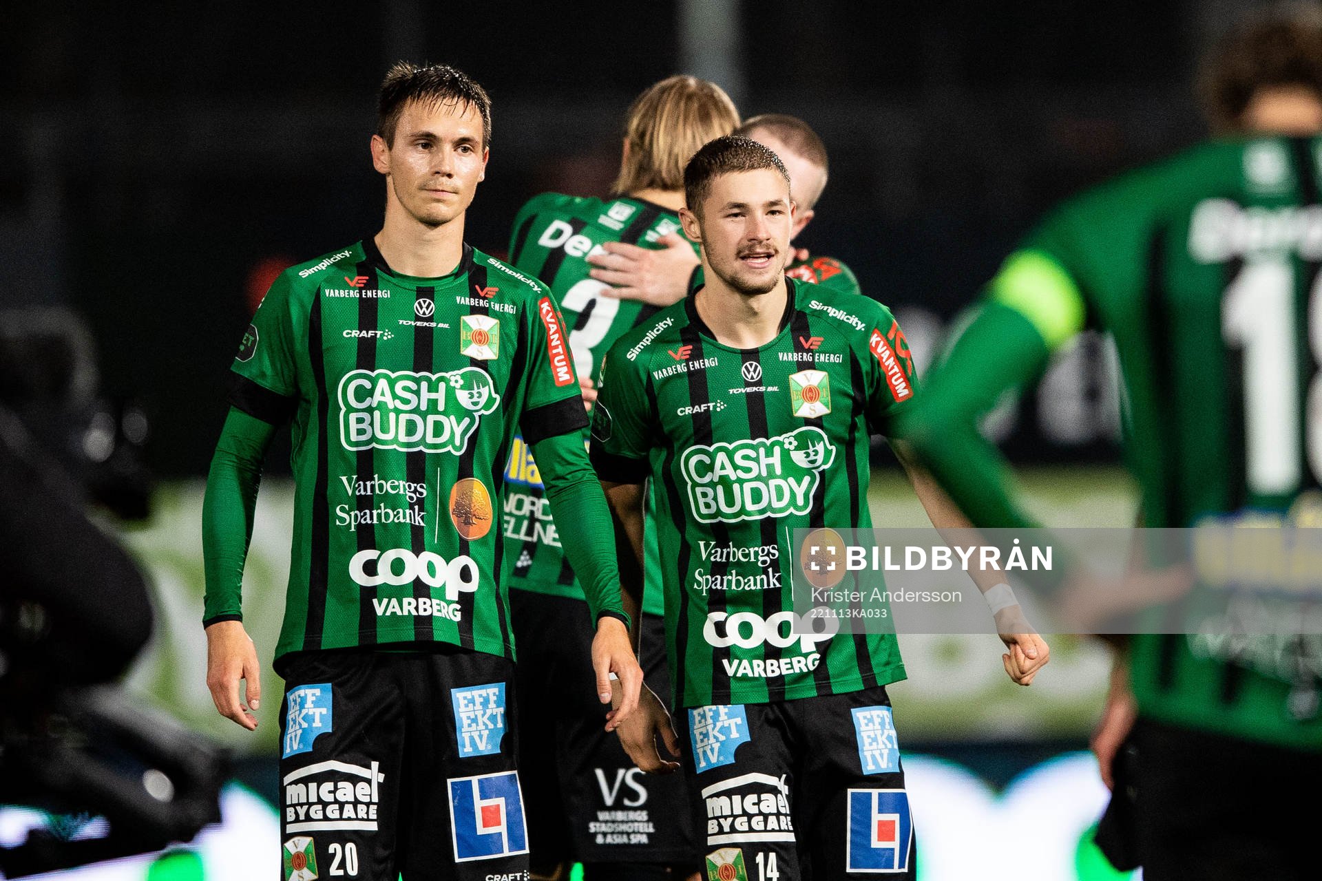 Varbergs Tobias Carlsson och Oliver Alfonsi jublar