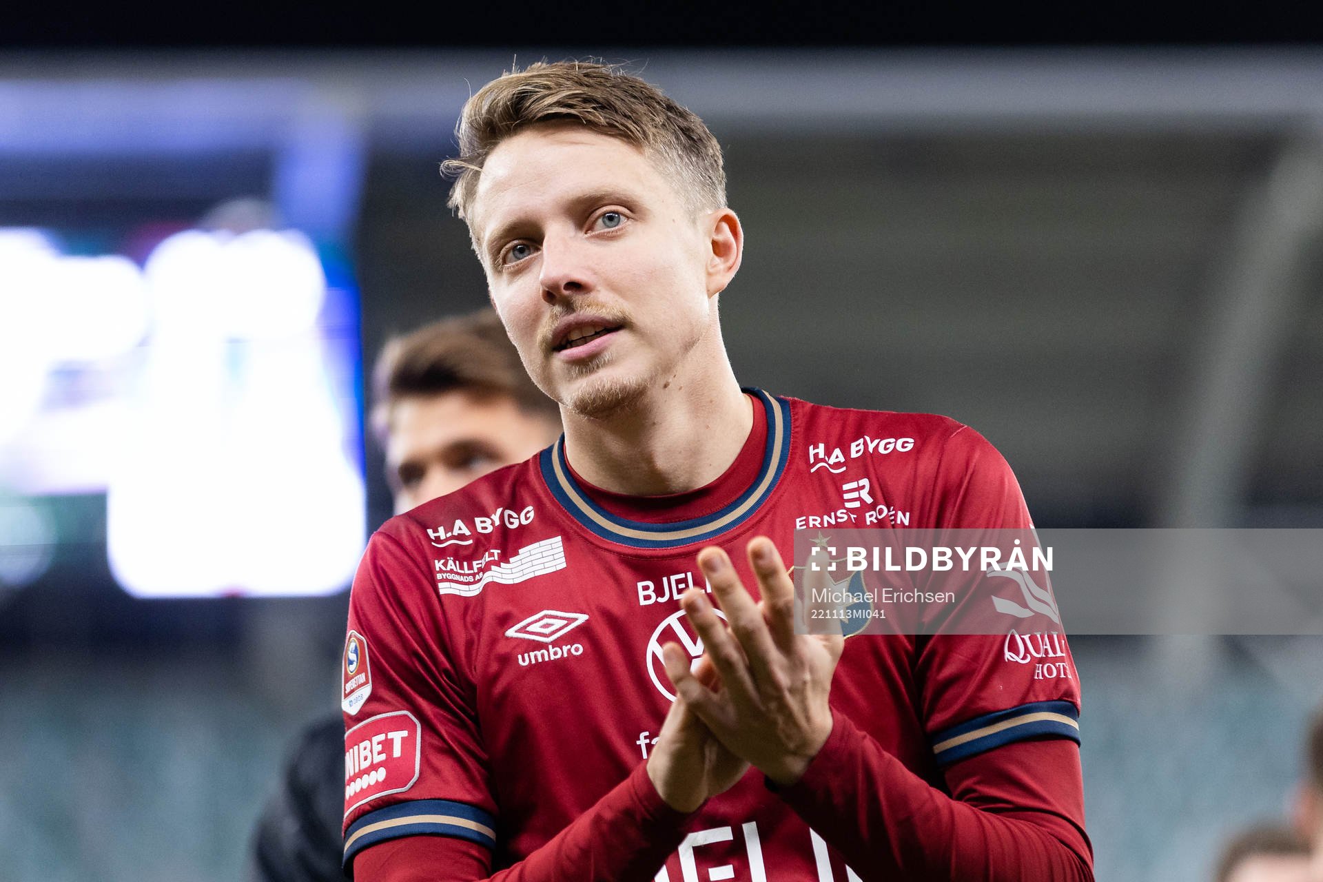 Örgrytes Viktor Lundberg jublar