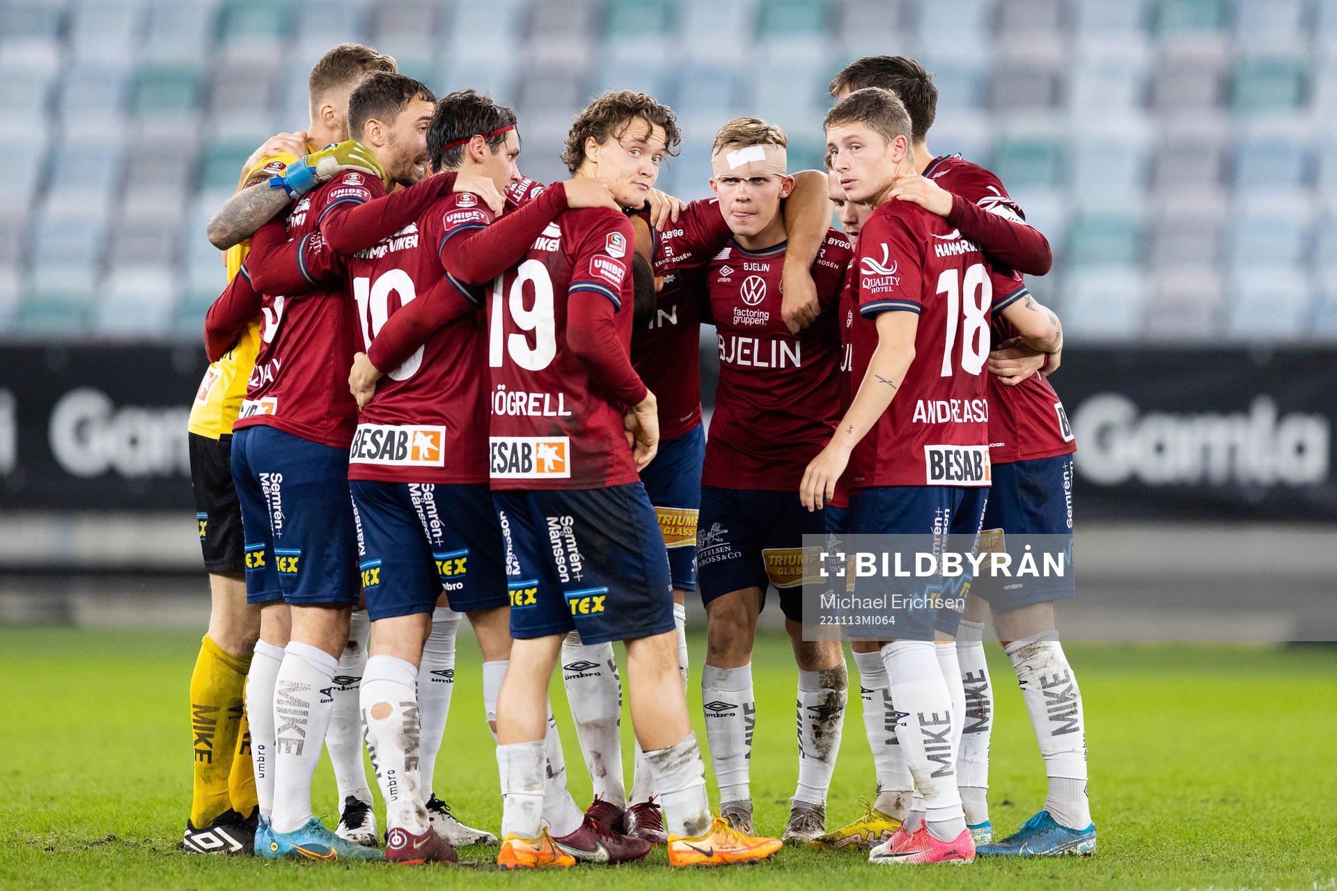 Örgrytes spelare samlade innan andra halvlek av