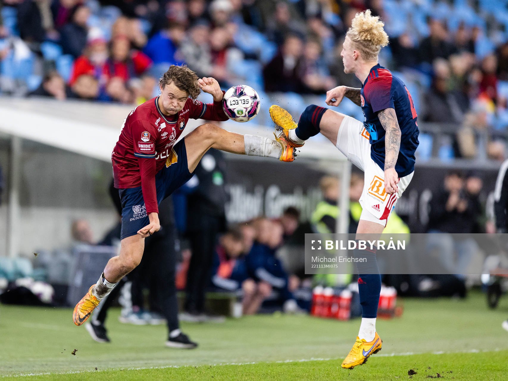 Örgrytes Herman Sjögrell och Sandvikens IFs Tim Hartzell