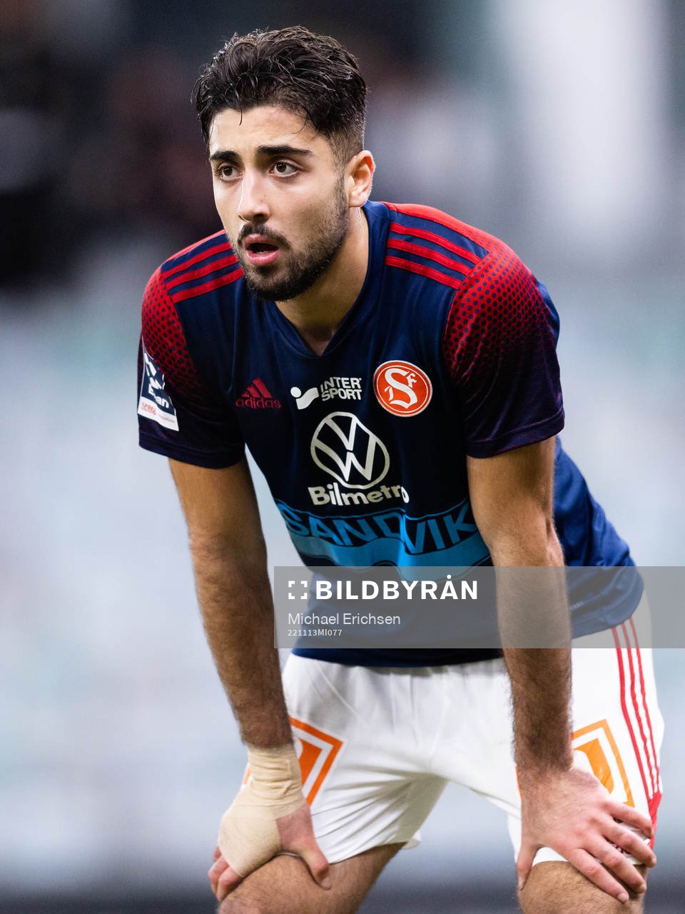 Sandvikens IFs Ahmad Faqa under den avgörande fotbollsmatchen i kvalet till Superettan mellan Örgryte och Sandvikens IF den 13 november 2022 i Göteborg.
