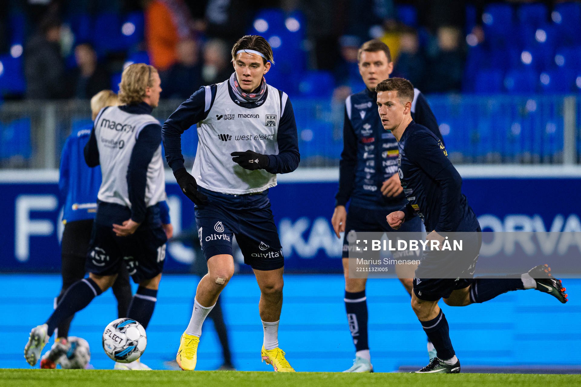 Brynjolfur Andersen Willumsson of Kristiansund warms up