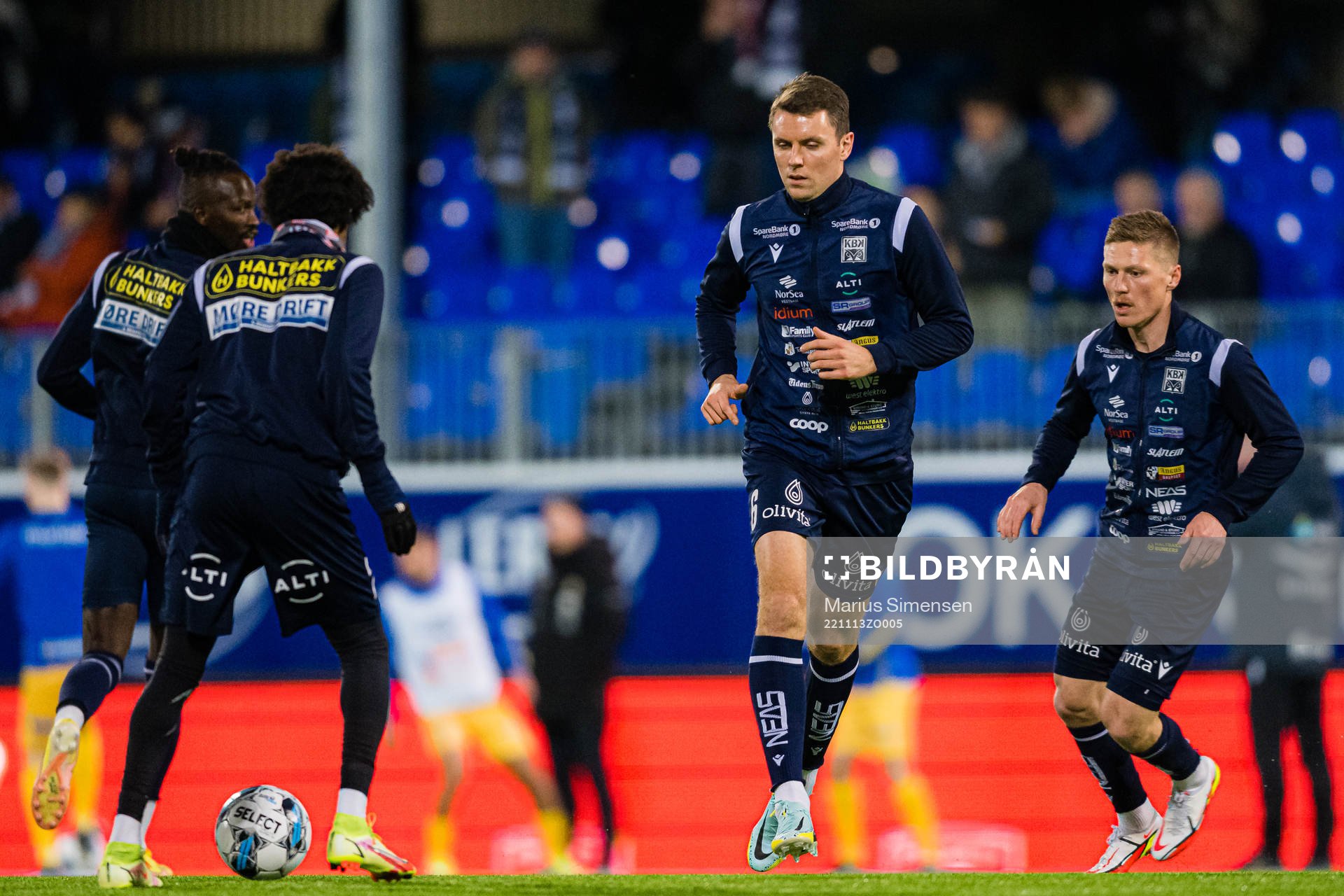Andreas Eines Hopmark and Torgil Øwre Gjertsen of Kristiansund warms up ahead of the Eliteserien match between Kristiansund and Jerv on November 13, 2022 in Kristiansund.