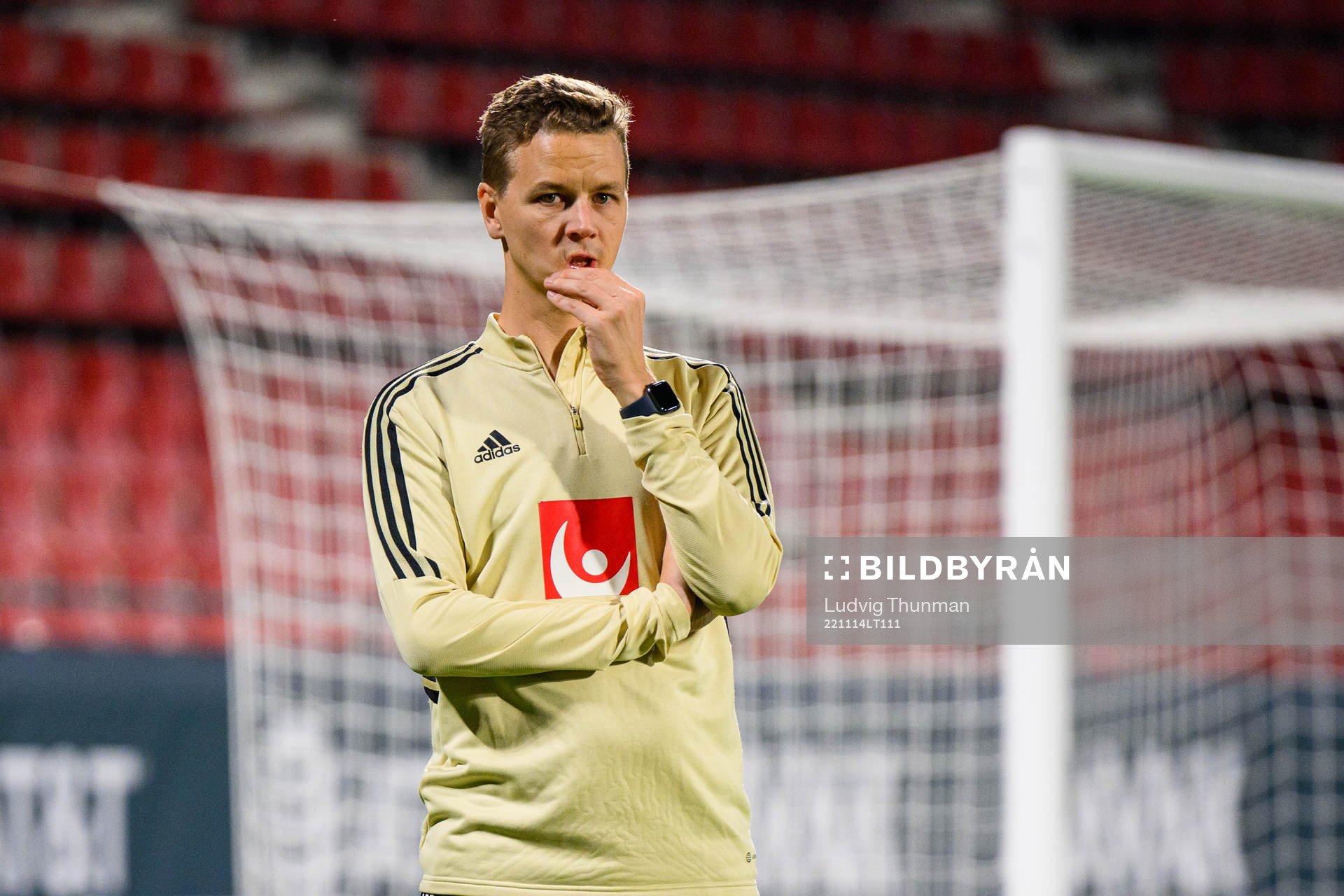 Goalkeeper coach Maths Elfvendal of the Swedish national