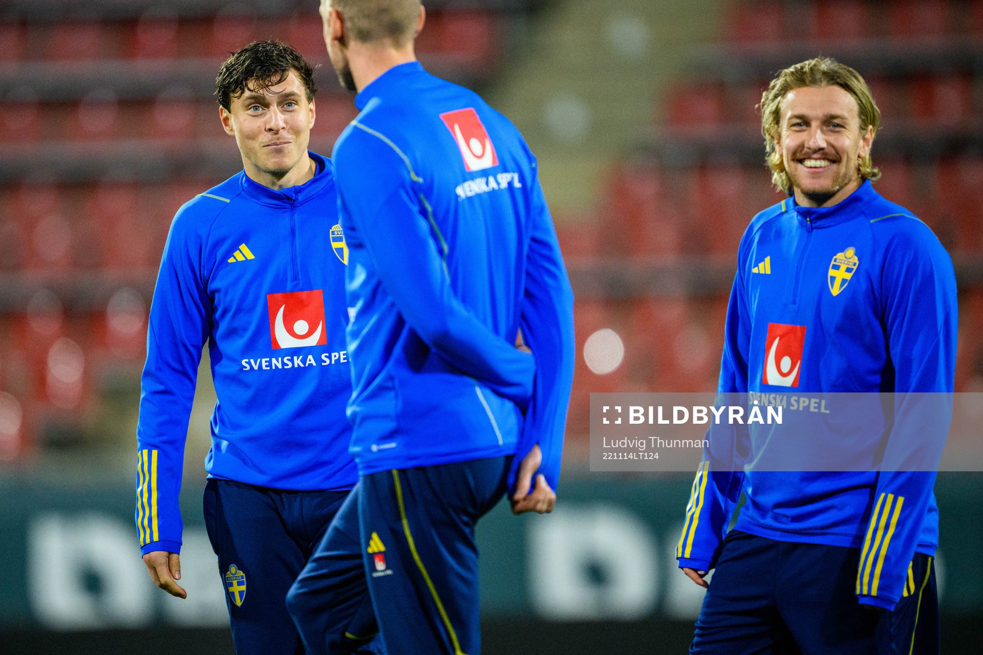 Victor Nilsson Lindelöf and Emil Forsberg of the Swedish