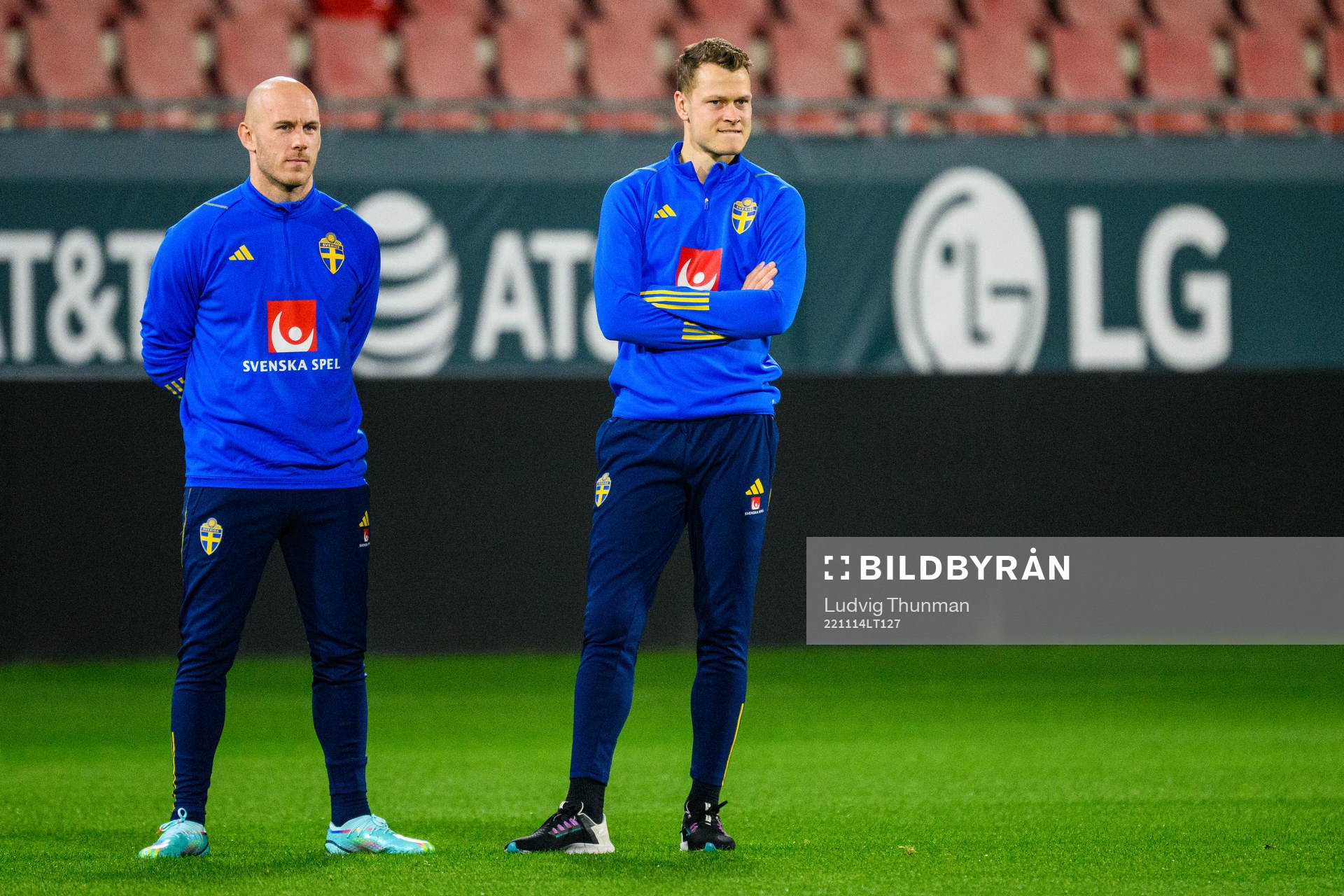 Magnus Eriksson and Viktor Claesson of the Swedish national football team during a training session on November 14, 2022 in Girona. 