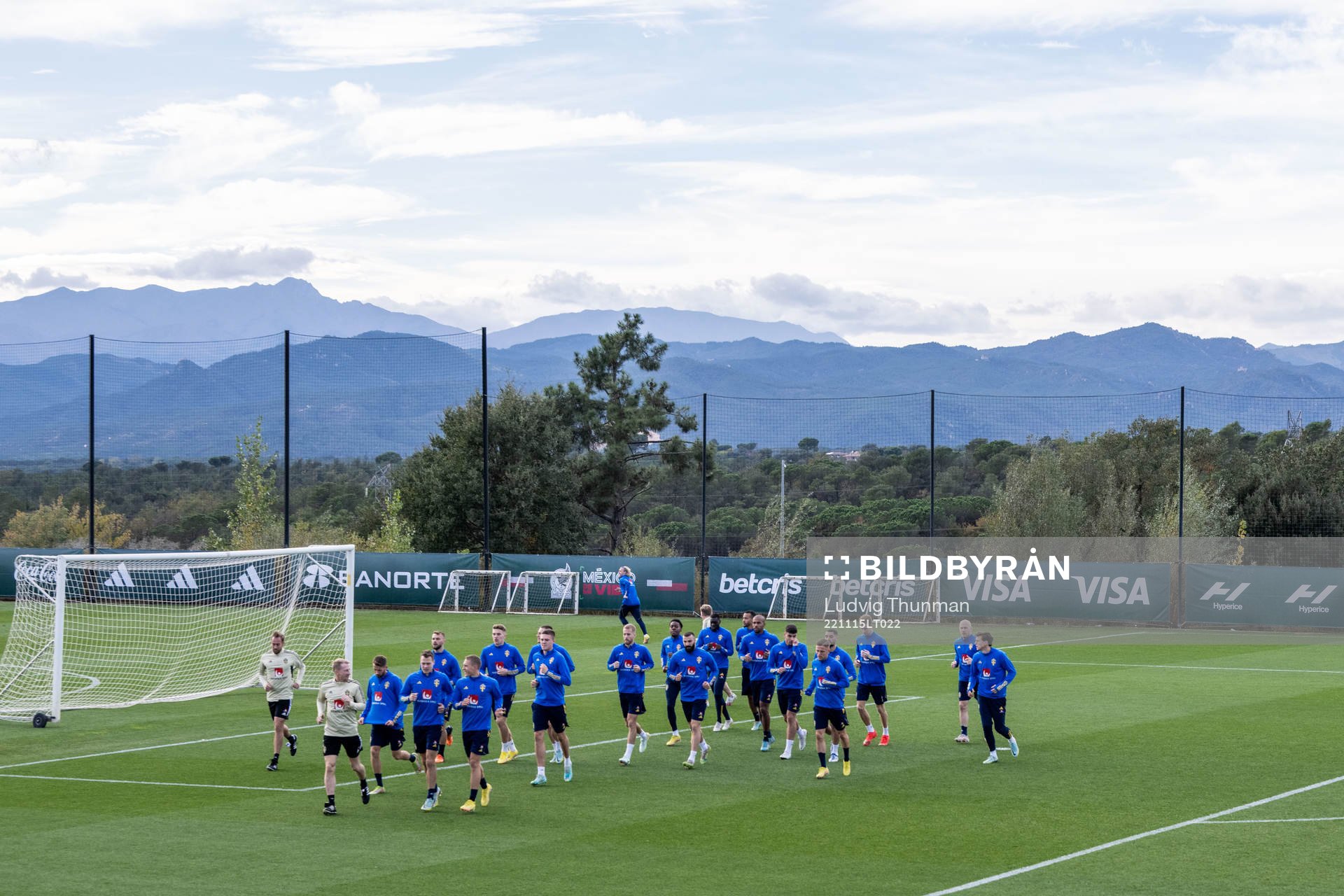 Players of the Swedish national football team during a training session on November 15, 2022 in Girona. 