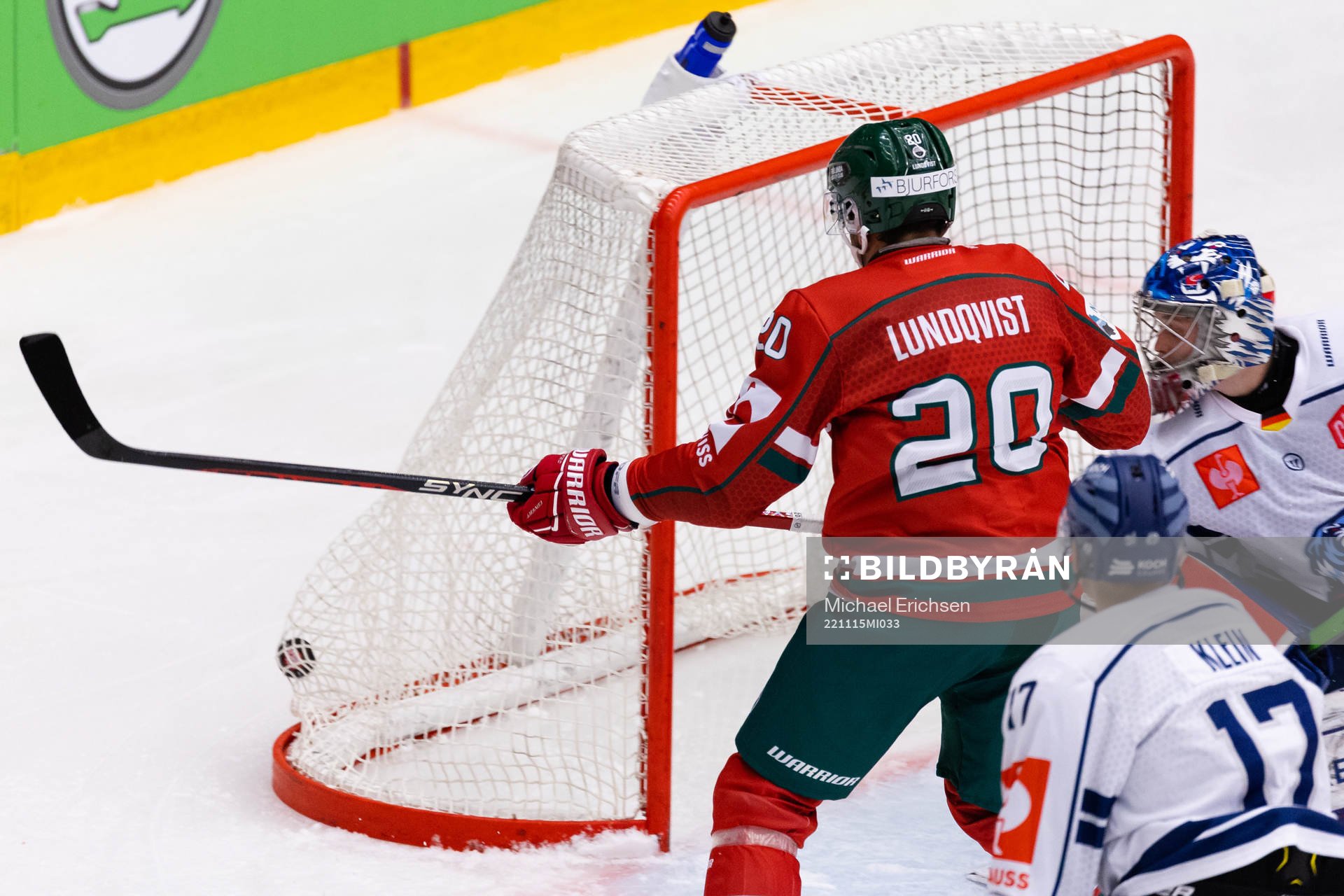 Joel Lundqvist of Frölunda scores 1-0 behind goalkeeper