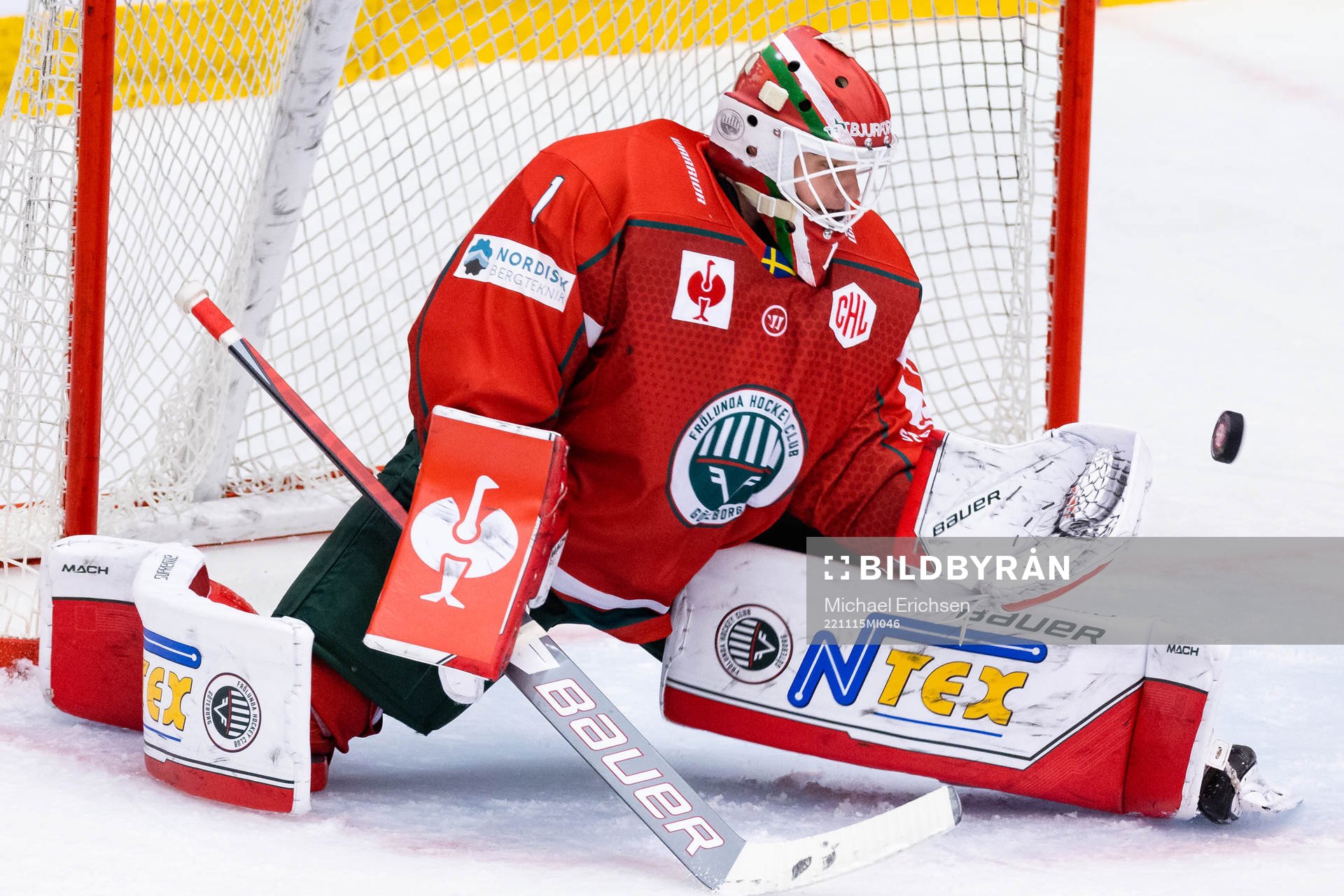 Goalkeeper Lars Johansson of Frölunda with a save