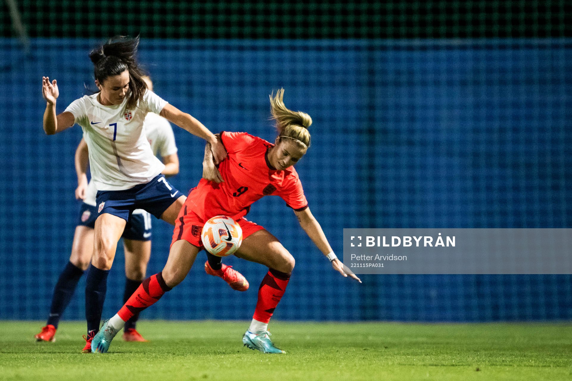 Ingrid Syrstad Engen of Norway and Rachel Daly of England