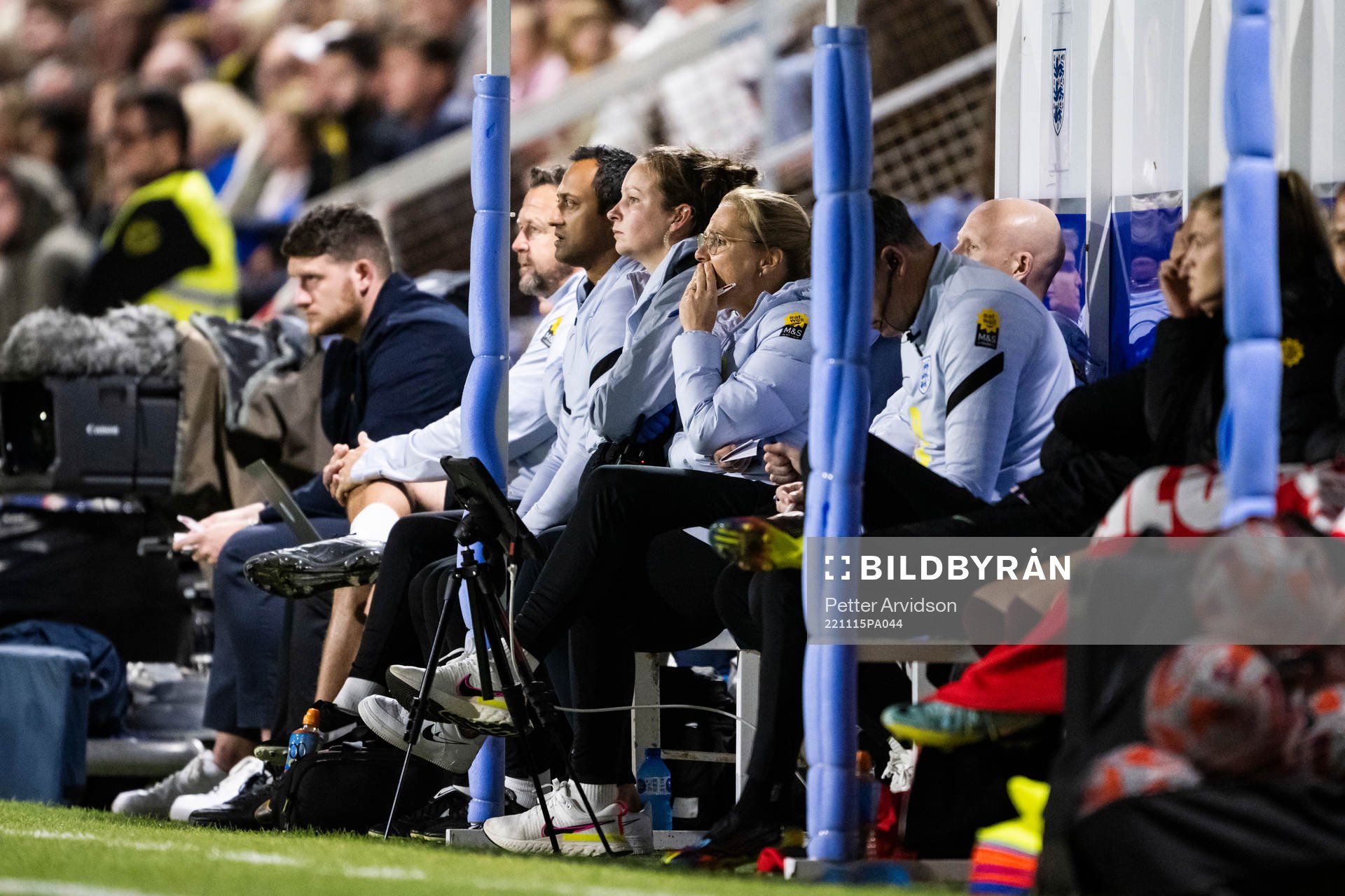 Head coach Sarina Wiegman of England