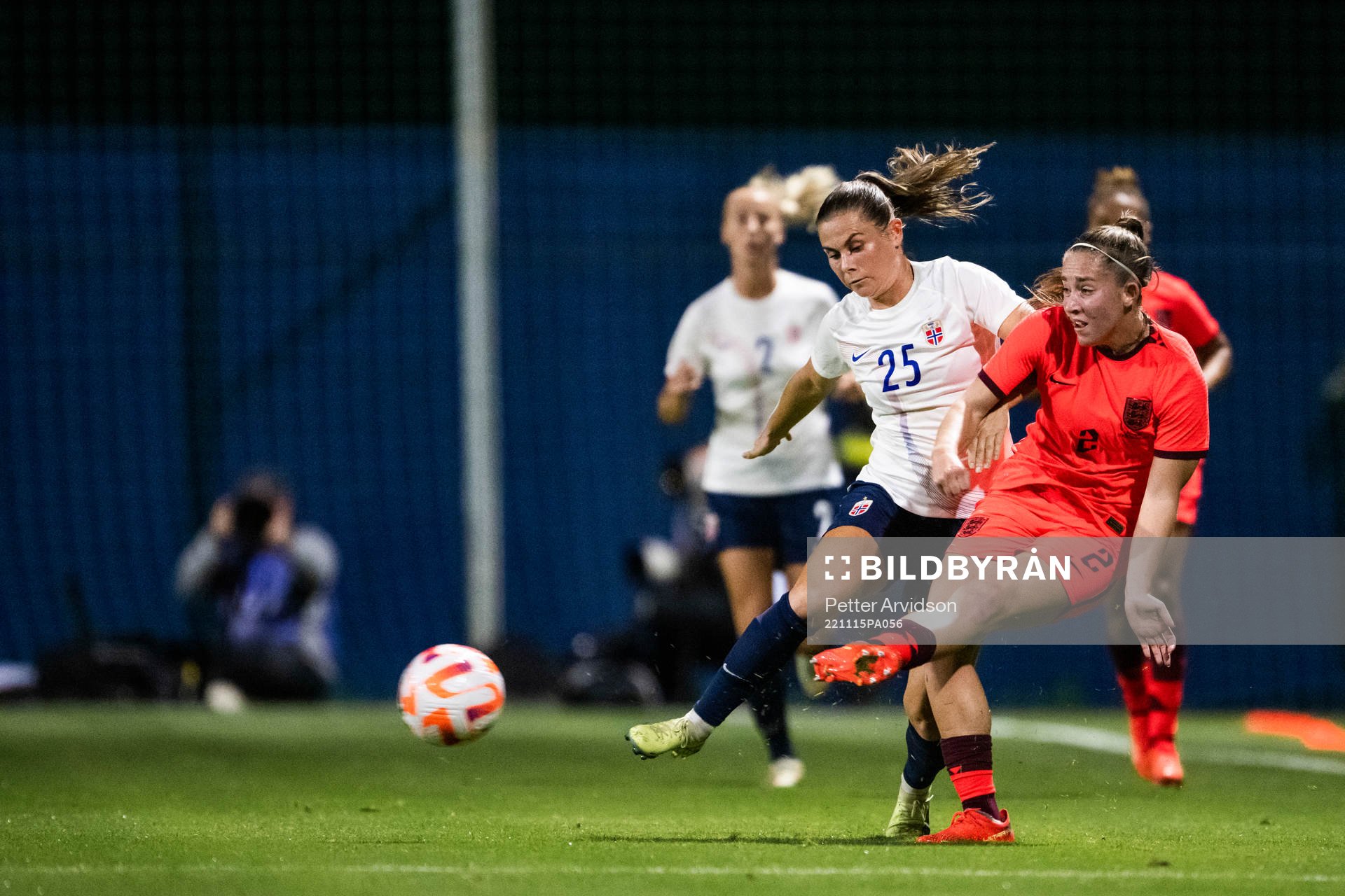 Emilie Haavi of Norway and Maya Le Tissier of England