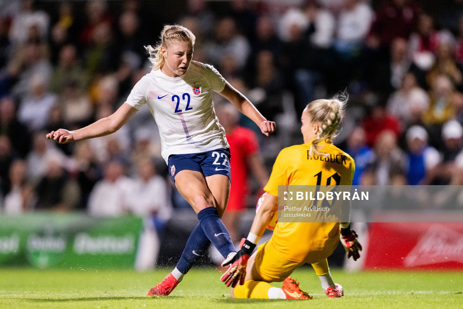 Sophie Roman Haug of Norway against goalkeeper Ellie