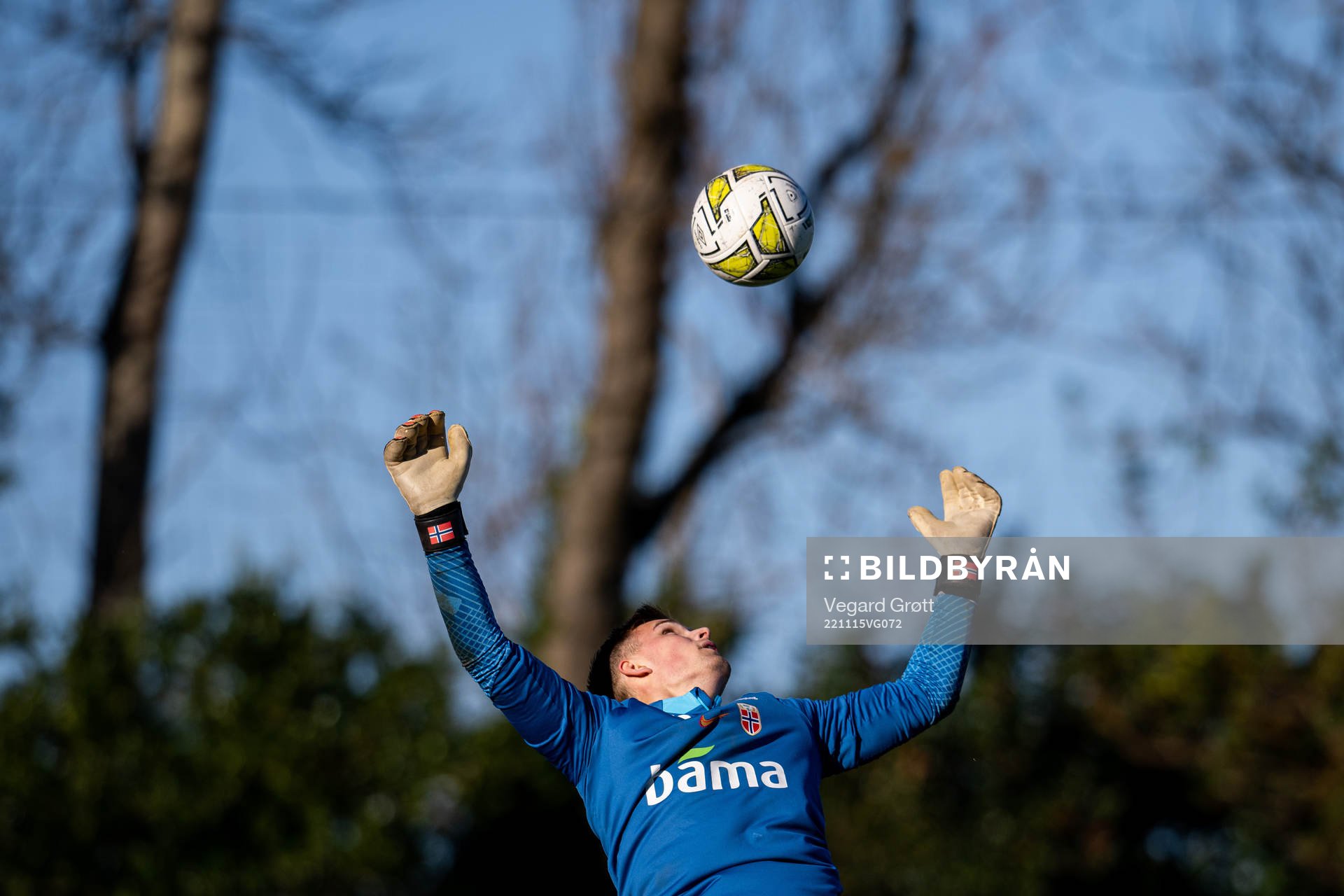 Goalkeeper Mads Hedenstad Christiansen of the Norwegian national football team during a training session on November 15, 2022 in Dublin. 