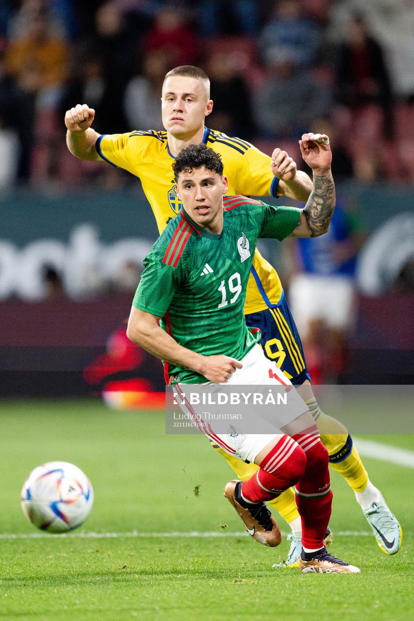 Mattias Svanberg of Sweden and Jorge Sanchez of Mexico