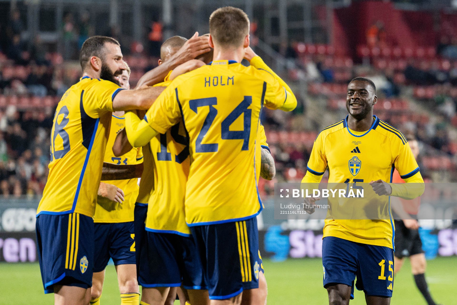Mikael Ishak, Mattias Svanberg , Emil Holm and Ken Sema of