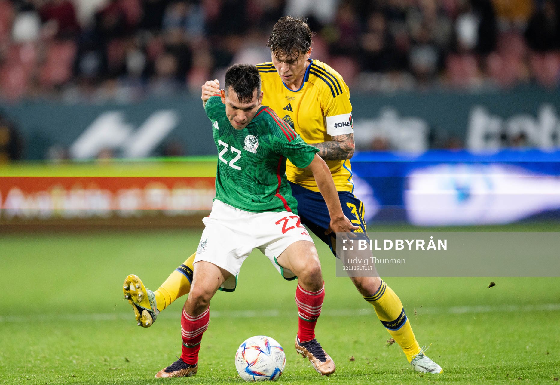 Hirving Lozano of Mexico and Victor Nilsson Lindelöf of