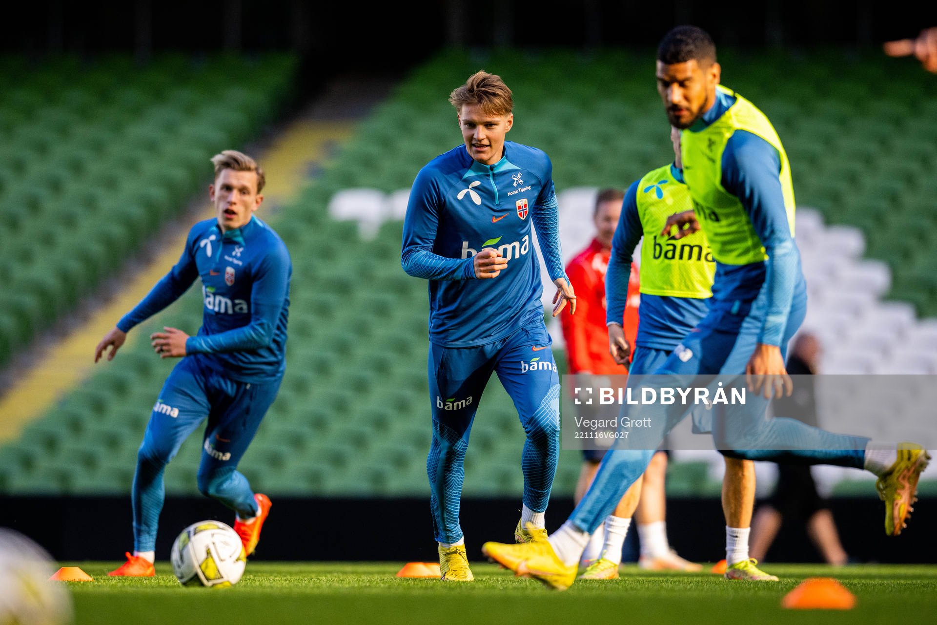 Martin Ødegaard of the Norwegian national football team during a training session on November 16, 2022 in Dublin. 