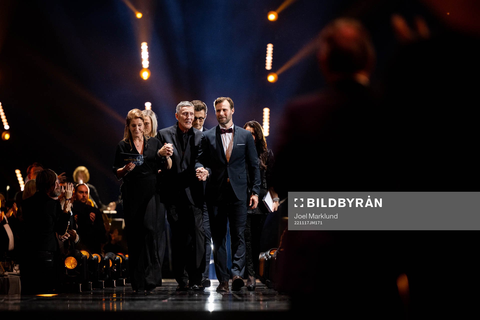 Pia med Börje Salming som tilldelas priset NHL Honorary