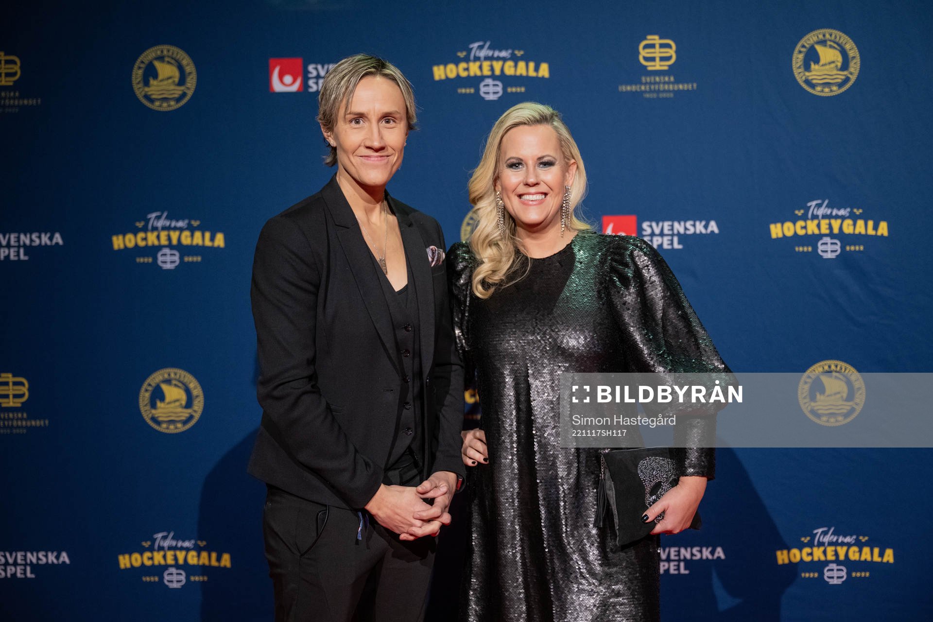 Maria Rooth med frun Cecilia på röda mattan