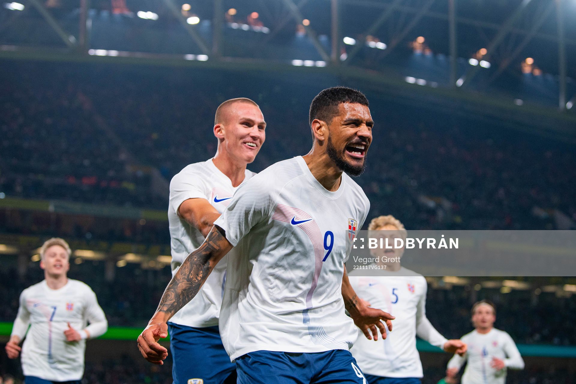 Ohi Omoijuanfo of Norway celebrates with teammate Leo Skiri