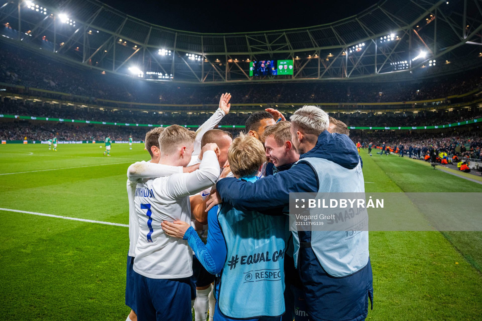 Ohi Omoijuanfo of Norway celebrates with Ola Brynhildsen, Sivert Heggheim Mannsverk, Stian Gregersen and teammates after scoring 1-2 during the international friendly football match between Republic of Ireland and Norway on November 17, 2022 in Dublin.