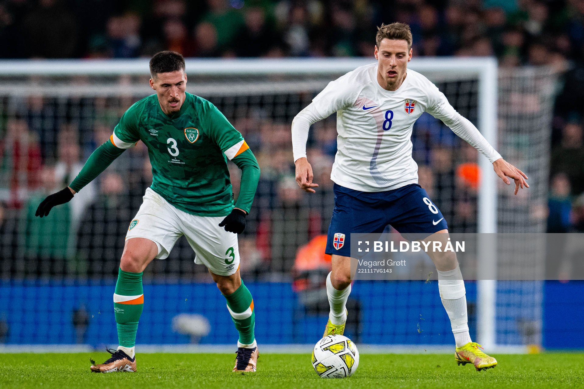 Matt Doherty of Ireland and Kristoffer Zachariassen of