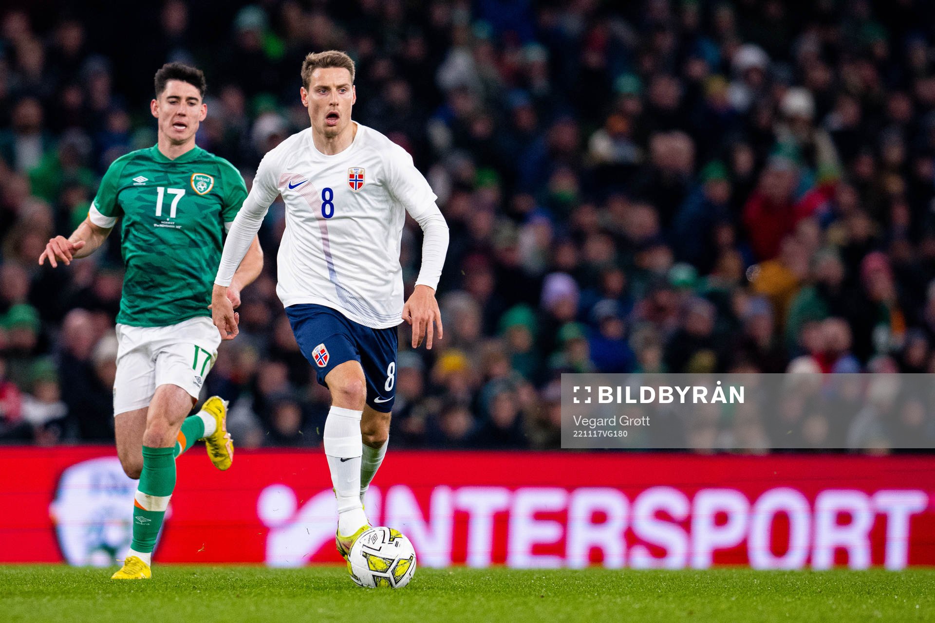Callum O'Dowda of Ireland and Kristoffer Zachariassen of