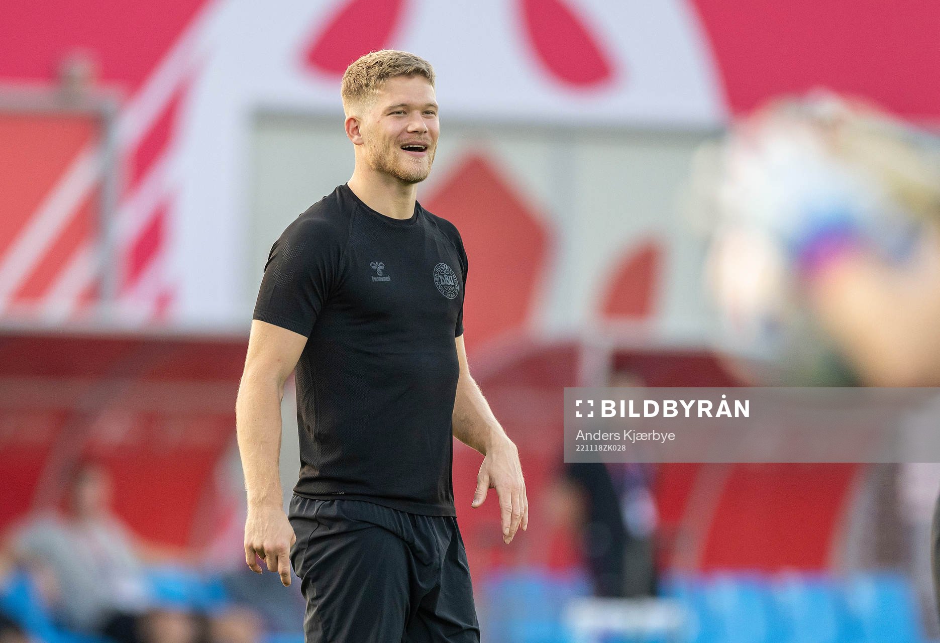 [DK=20221118: Herrelandsholdet træner i Doha, Qatar -