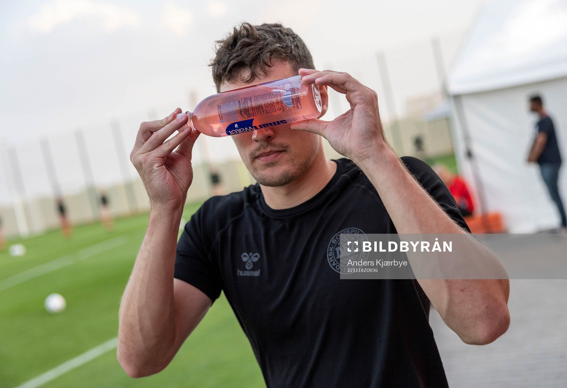 [DK=20221118: Herrelandsholdet træner i Doha, Qatar -